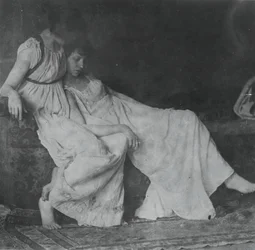 Neidentifikované modely v řeckých kostýmech, c. 1883.