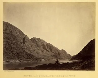 Iceberg Cañon, řeka Colorado, pohled shora