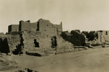 Klášter svatého Simeona, Asuán, Egypt, fotografie Ugo Monneret de Villard
