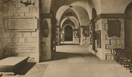 -A krypta, kde leží pohřbeni mnozí z nejslavnějších synů Anglie, c1935.