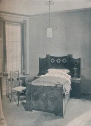 Dětská postel navržená Peterem Behrensem, zhotovená TD Heymannem, 1901