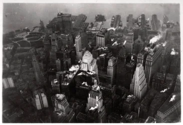 Letecký pohled na Manhattan, New York City, USA, ze Zeppelinu, 1928 1933