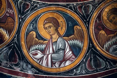 Andělský medailon kolem Krista a posledního soudu Detail byzantské fresky z narthexské klenby kostela Asinou Scéna posledního soudu 14. století (1332) UNESCO, světové kulturní dědictví region Troodos, Kypr