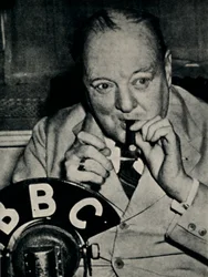 U mikrofonu v USA, 1943, 1945.