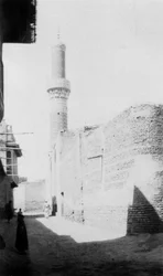 Backstreet a stará mešita, Bagdád, Irák, 1917-1919