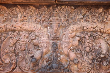 Chrám Banteay Srei v Angkoru v Kambodži. Složitě vyřezávané. Siem Reap Kambodža