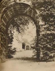 Krásný areál v Gunnersbury otevřen pro veřejnost jako nový park, c1935.
