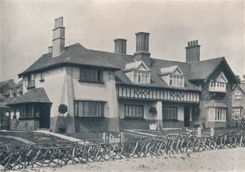 Bournville: chaty v Holly Grove od WA Harvey, c1900 1901-1902