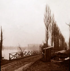 Most na řece Ailette, severní Francie, c1918