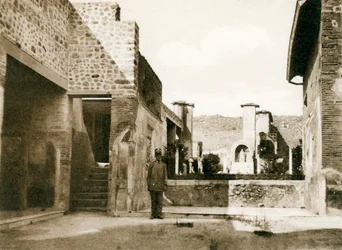 Dům Marca Lucretia Fronta, Pompeje, Itálie, 1900