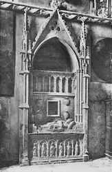 Katedrála DAvignon. - Hrob papeže Benedikta XII., c1925