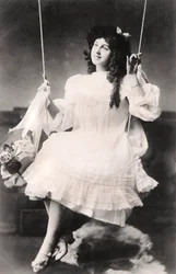 Christine Raynor , herečka, 1907