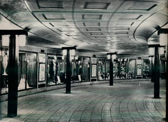 Obíhající oblast stanice Piccadilly Circus, 1929