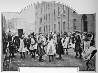 Tanec na pouliční varhany, Londýn, c1901 1901