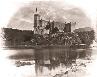 Hrad Dunvegan, Isle of Skye, Skotsko, 1894.