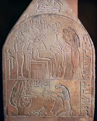 Egyptský detail pohřební stély zpěváka v Amonově chrámu