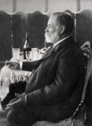 Etienne-Jules Marey , francouzský fyziolog a průkopník kinematografie, 1901