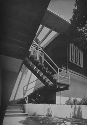 Exteriér - Dům ve Fairfaxu, Kalifornie od Francis Ellsworth Lloyd, 1942