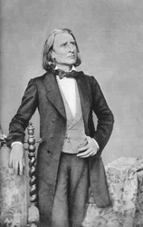 Franz Liszt, maďarský skladatel, klavírista, dirigent a učitel 19. století