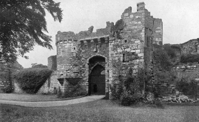 Brána do hradu Beaumaris, Anglesey, Wales, 1924-1926