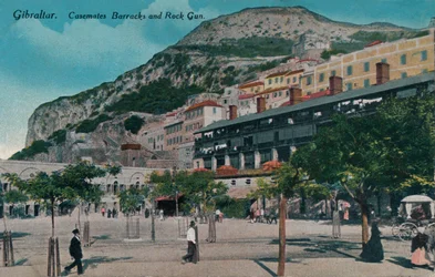 Gibraltar - Kasemata kasárna a Rock Gun, c1900