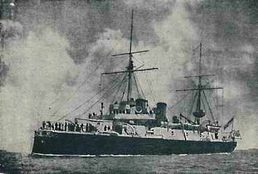 H.M.S. Austrálie, 1900