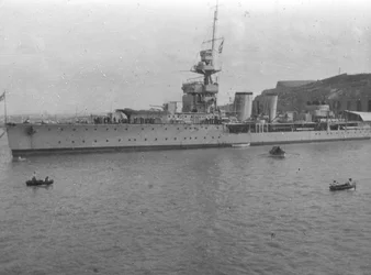 HMS Cardiff, britský lehký křižník třídy C, Malta, 20. léta 20. století