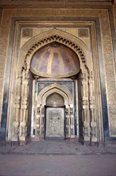 Interiér Mughal mešity, Dillí, Indie
