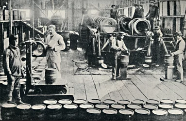 Jód se připravuje k odeslání v Salitreras z Tarapacy, 1911
