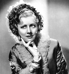 Irene Dunne , americká filmová herečka a zpěvačka, 1934-1935