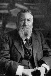 Jean Jaures , francouzský socialistický politik, 1914