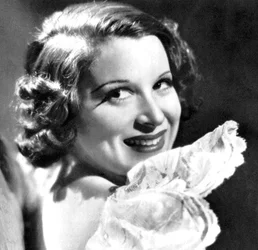 Kitty Carlisle Hart , americká herečka, 1934-1935