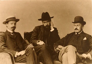 Konstantin Balmont, Sergej Poliakov a Modest Durnov, ruští básníci, 1904