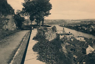 Meuse viděná z Citadely, c1900