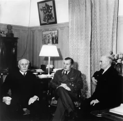 Představitelé vichistické Francie, asi 1941-1942