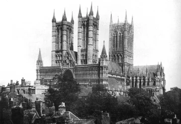 Lincolnská katedrála, 1926