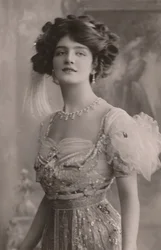 Slečna Lily Elsie, 1886-1962, The Merry Widow., c1930.