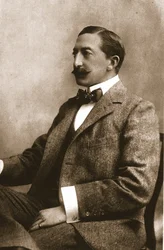 Pan A Barclay Walker, 1911.