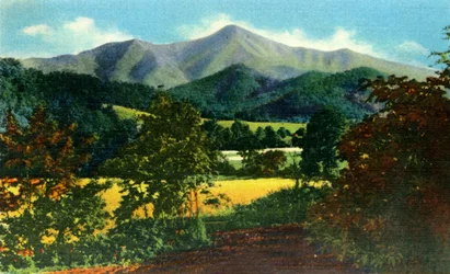Pan Pisgah a krysa v dálce, Západní Severní Karolína, 1942.