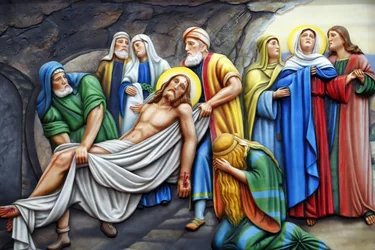 Kostel Panny Marie z Fatimy. Křížová cesta. Zastavení 14. Ježíš je uložen do hrobu. Ho Či Minovo město. Vietnam
