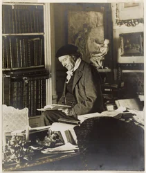 Portrét dramatika Victoriena Sardoua 1831-1908.