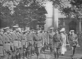 Proceeding To The Investiture, 25. srpna 1915, 1939
