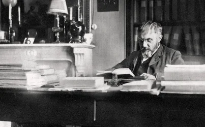 Rene Doumic, francouzský literární kritik a literát, 1922