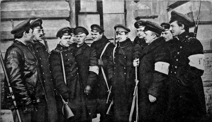 Revoluční studenti po únorové revoluci, Rusko, 1917.