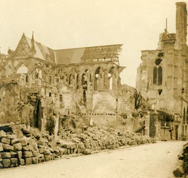 Katedrála Soissons, Soissons, severní Francie, c1914-c1918.