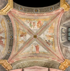 Jižní transept první východní úsek, Jacob posílá Josephova syna na Pastvinu, Spiknutí bratří k birdie Josephovi, Ruben navrhuje, aby byl vhozen do studny, Joseph prodán obchodníkům, Katedrála Santa Maria Assunta, Duomo, Cremona, Lombardie, Itálie (foto )