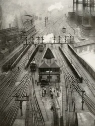 St. Pancras. Konečná stanice London, Midland a Scottish Railway, 1935.
