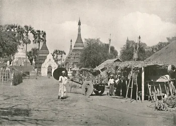 Pouliční scéna, Bhamo, 1900.