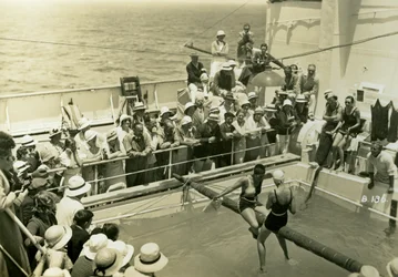 Bazén na palubě RML Atlantis, c1929-c1939