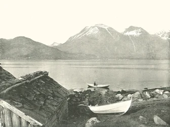 Hardangerfjord v Rosendal, Norsko, 1895.